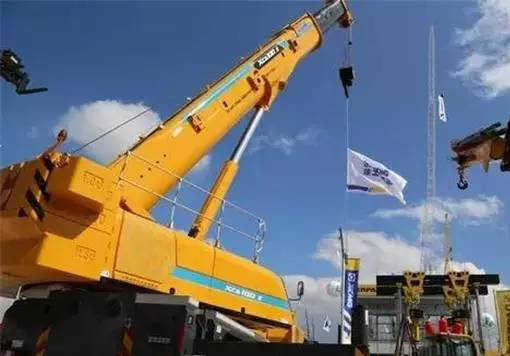 起重機(jī)的結(jié)構(gòu)分類有哪些？